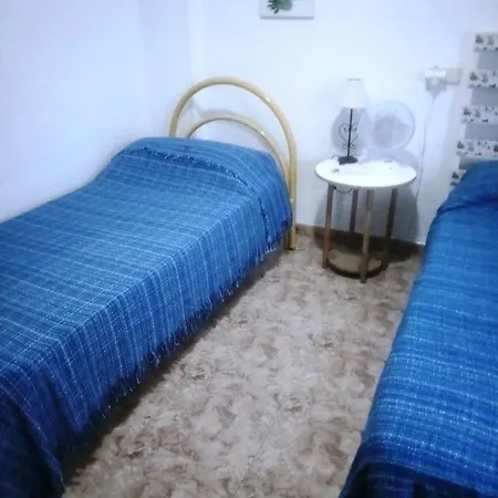 Homestay Arroyo De La Miel Centro *